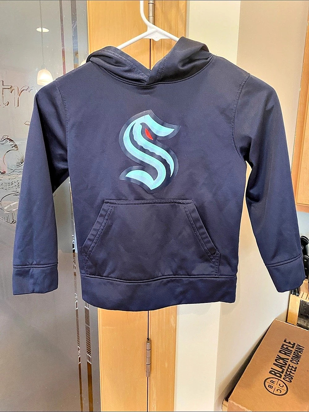 NHL Seattle Kraken Youth Primary Logo Pullover Hoodie Boys XS Blue